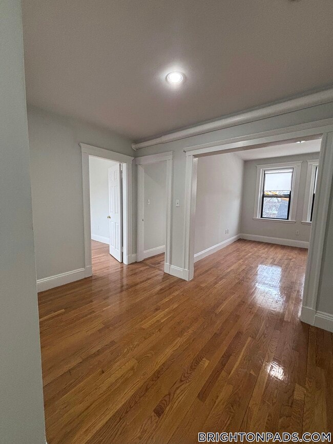 12 Elko St, Unit 10 in Boston, MA - Building Photo - Building Photo