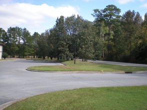 Ashley Park Apartments in Goldsboro, NC - Building Photo - Building Photo