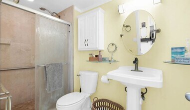 84-965 Farrington Hwy, Unit 403 in Waianae, HI - Building Photo - Building Photo