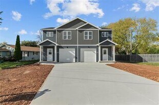 1459 Harrison St in Neenah, WI - Building Photo