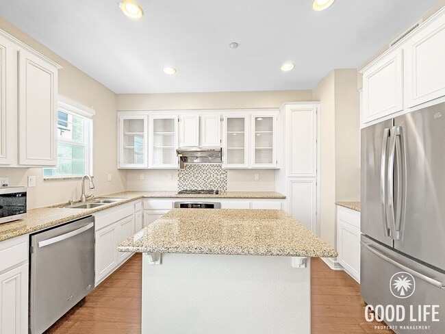 property at 10529 Zenor Ln