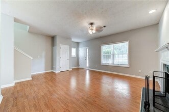 4768 Sylvan St in Sugar Hill, GA - Building Photo - Building Photo