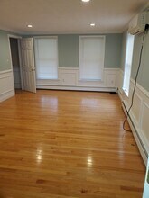 132 Lawrence Rd, Unit Accessiry in Salem, NH - Building Photo - Building Photo