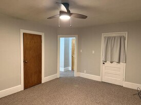 214 Logan Blvd in Altoona, PA - Building Photo