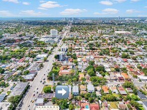 2737 SW 2nd St in Miami, FL - Building Photo - Building Photo