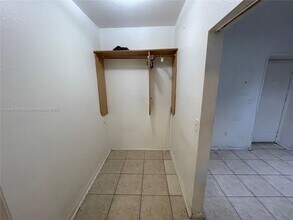 1021 NW 3rd St in Miami, FL - Building Photo - Building Photo