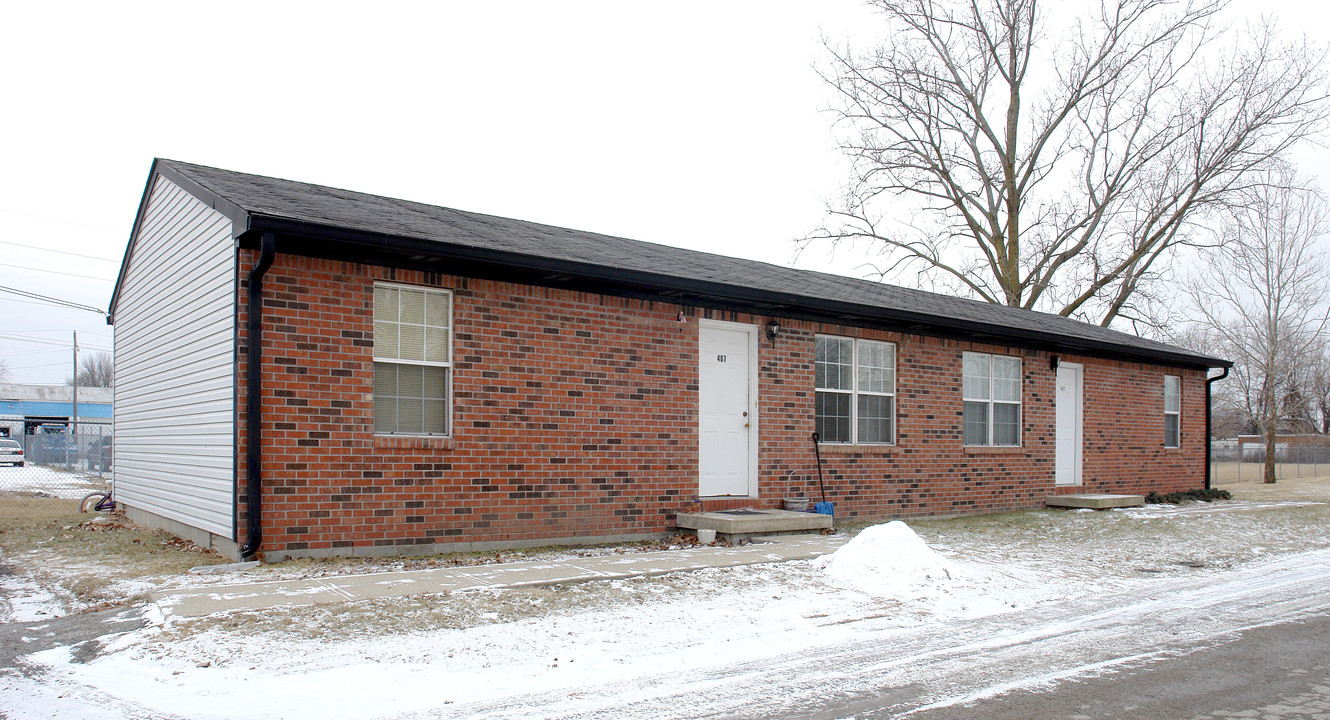 407 W South St in Greenfield, IN - Building Photo