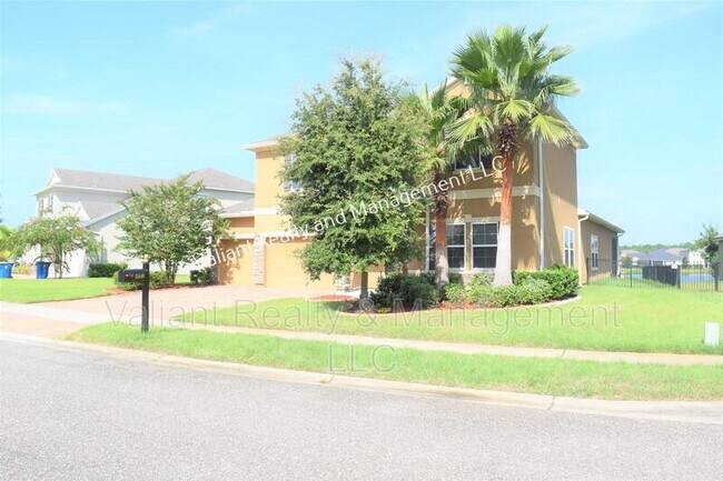 15849 Tisons Bluff Rd in Jacksonville, FL - Building Photo - Building Photo