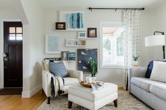 7947 10th Ave SW in Seattle, WA - Foto de edificio - Building Photo