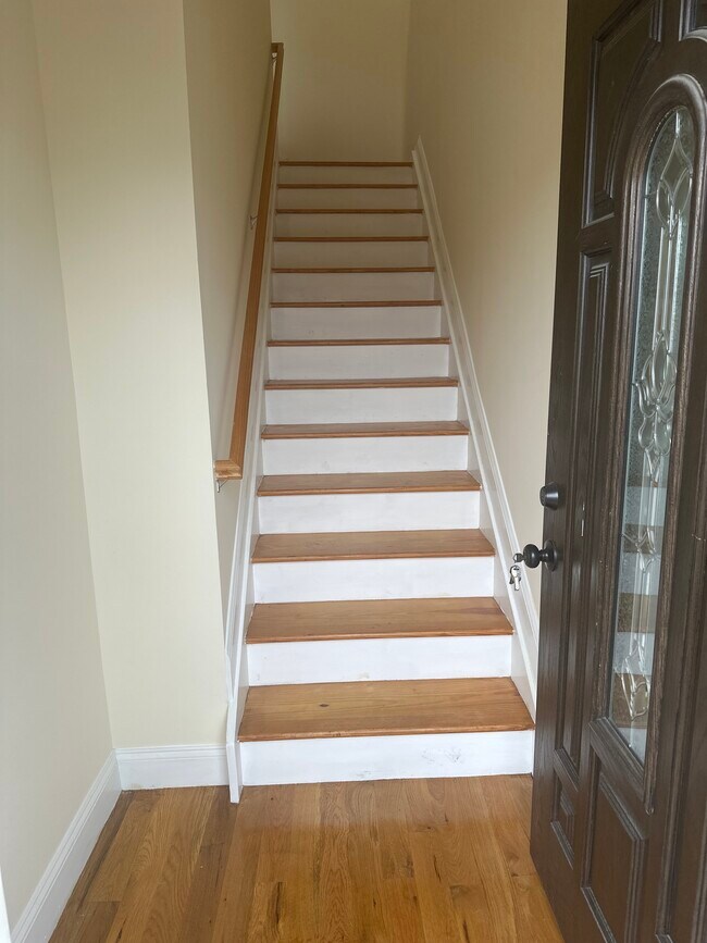 25743 147th Dr in Rosedale, NY - Building Photo - Building Photo