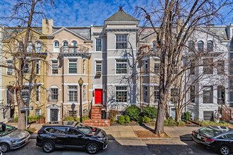 1823 NW Riggs Pl in Washington, DC - Building Photo - Building Photo