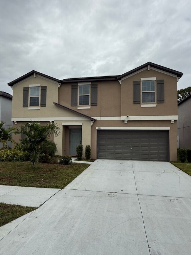 12957 Wildflower Meadow Dr in Riverview, FL - Foto de edificio - Building Photo