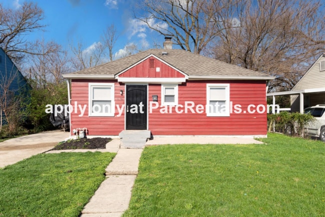 property at 3046 N Temple Ave