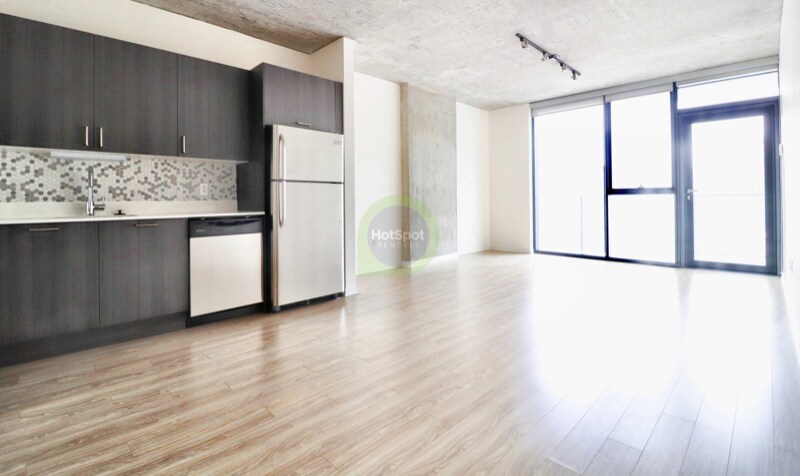 1600 S Wabash Ave in Chicago, IL - Building Photo