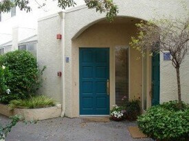 2569 Park Blvd in Palo Alto, CA - Building Photo