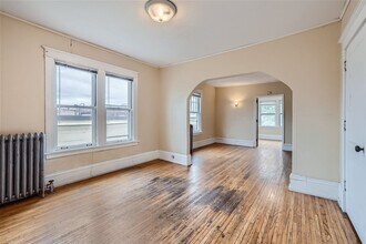 3012 Bryant Ave S in Minneapolis, MN - Building Photo - Building Photo