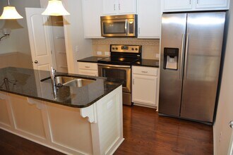 5212 Prosperity Church Rd in Charlotte, NC - Building Photo - Building Photo