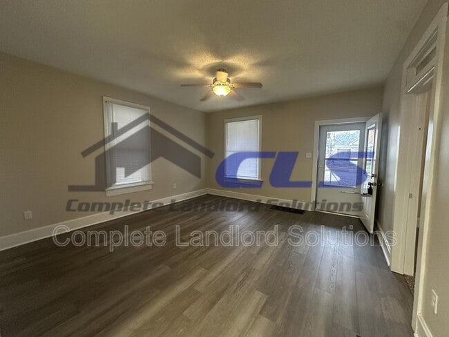 property at 1106 S 11th 1/2 St