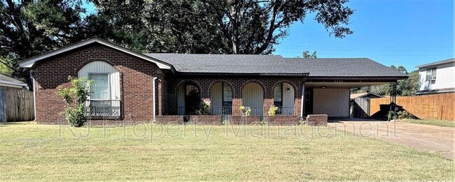 property at 3235 Foxgate Dr