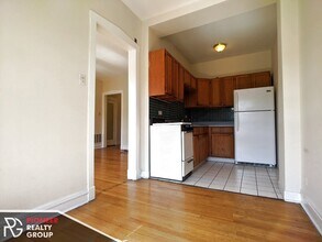 2234 W Wilson Ave in Chicago, IL - Building Photo - Building Photo