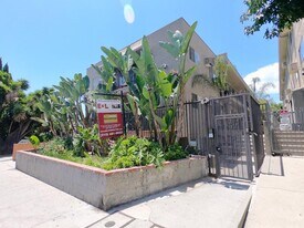 1345 N Orange Dr, Unit 5 in Los Angeles, CA - Building Photo