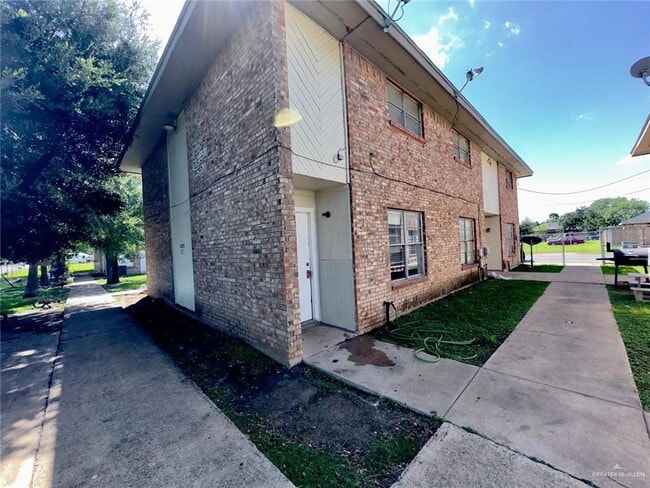 property at 8 Sugar Cane Dr
