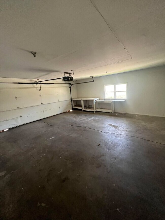 713 Locust St in Carl Junction, MO - Building Photo - Building Photo