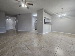 14107 Glenmoor Dr in West Palm Beach, FL - Building Photo - Building Photo