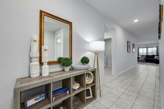 1045 Taggart Trail in Jarrell, TX - Building Photo - Building Photo