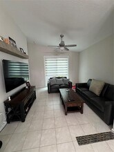 18761 SW 28th Ct in Miramar, FL - Building Photo - Building Photo