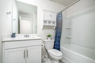 604 Birdie Dr in Spring Hill, TN - Building Photo - Building Photo