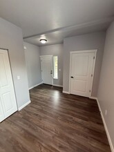 2605 Laurel Ave NE in Salem, OR - Building Photo - Building Photo