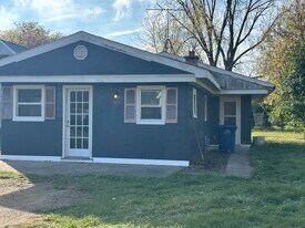 951 William St in Menasha, WI - Building Photo