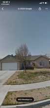 953 Himalaya Ln in Lemoore, CA - Building Photo - Building Photo