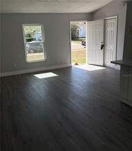 3915 Anthony Ln in Orlando, FL - Building Photo - Building Photo