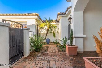 2061 E Prescott Pl in Chandler, AZ - Building Photo - Building Photo