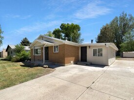 270 N 500 E in Spanish Fork, UT - Building Photo