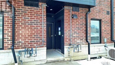 3069 Pharmacy Ave in Toronto, ON - Building Photo - Building Photo