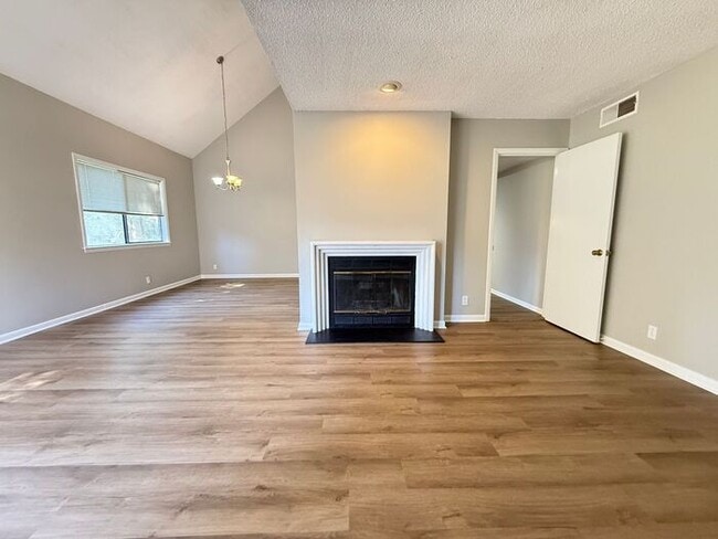 431 Belle Pointe Dr in Nashville, TN - Building Photo - Building Photo