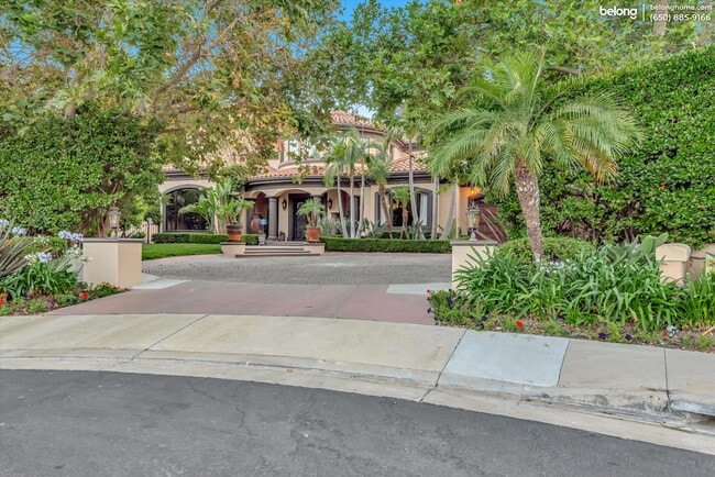 25644 Queenscliff Ct in Calabasas, CA - Building Photo - Building Photo