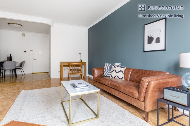 150 E 57th St in New York, NY - Building Photo - Building Photo