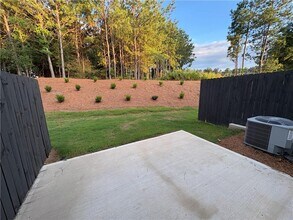 336 Regent Pk in Hoschton, GA - Building Photo - Building Photo