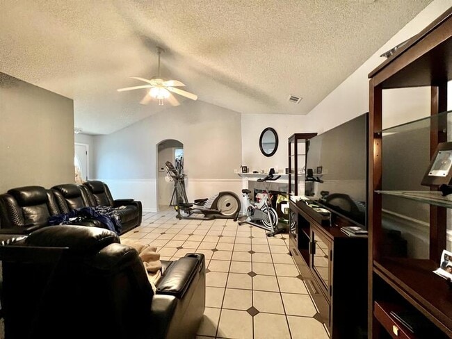 1838 Brick Cir in Fort Walton Beach, FL - Building Photo - Building Photo