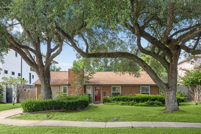 property at 4512 Pine St