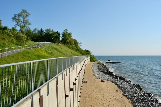 3616 Lakeshore Dr, Unit G6 in St. Joseph, MI - Building Photo - Building Photo