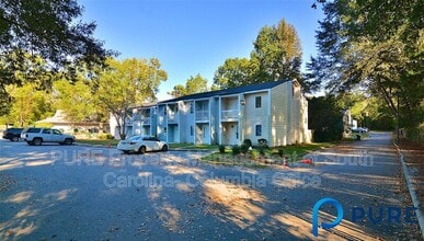 308 Percival Rd in Columbia, SC - Foto de edificio - Building Photo