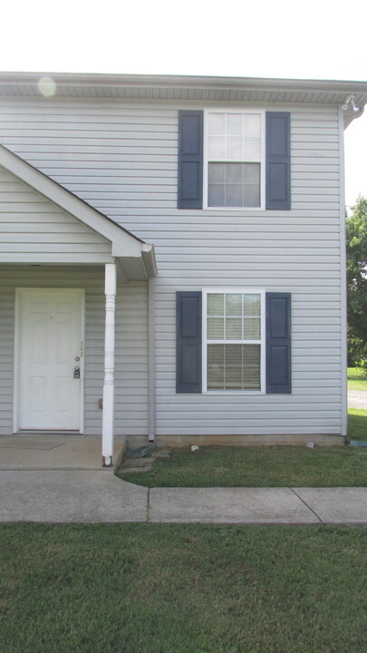 4309 Cap Davis Ct in Murfreesboro, TN - Building Photo