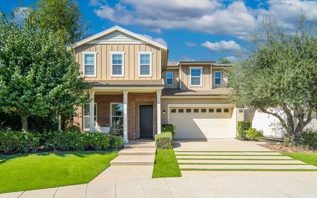 799 HOLLY St in Azusa, CA - Building Photo - Building Photo