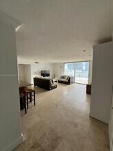 6801 Indian Creek Dr, Unit 804 in Miami Beach, FL - Building Photo - Building Photo