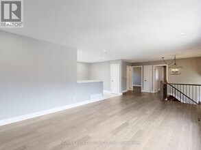35 Innisbrook Dr in Wasaga Beach, ON - Building Photo - Building Photo